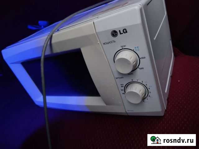 Микроволновка lg на запчати Краснокамск - изображение 1