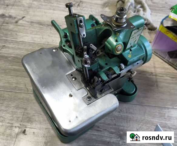 Швейная машинка оверлок Чита - изображение 1