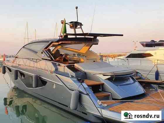 Моторная яхта Cranchi 60 ST Ялта
