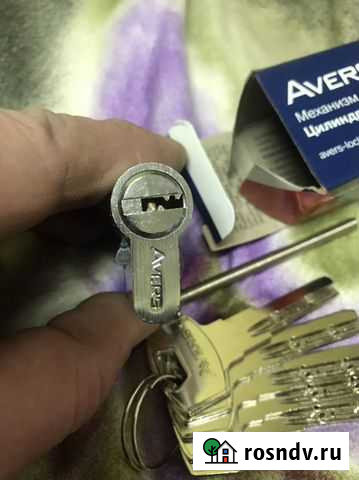 Замок личинка Салехард - изображение 1