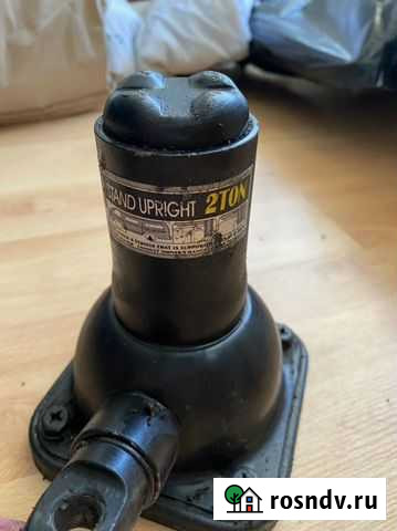 Домкрат винтовой Елизово - изображение 1