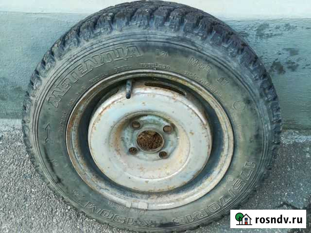 Продам четыре колеса с зимней резиной на 13 Майкоп - изображение 1