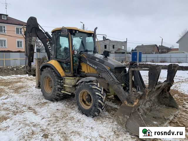 Услуги (Аренда) экскаватора-погрузчика volvo BL71B Приморск - изображение 1