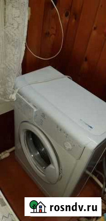 Стиральная машина indesit wiun81 Боровичи - изображение 1