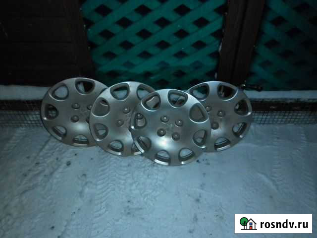 Колпаки peugeot r15 Порхов - изображение 1