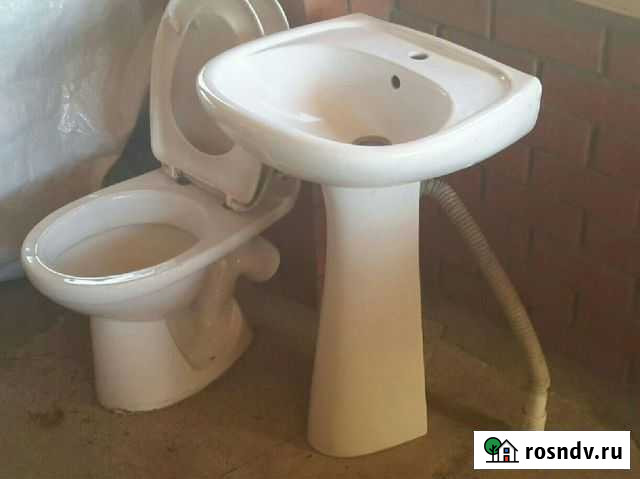 Раковина с подставкой и унитаз б/у Ханская - изображение 1