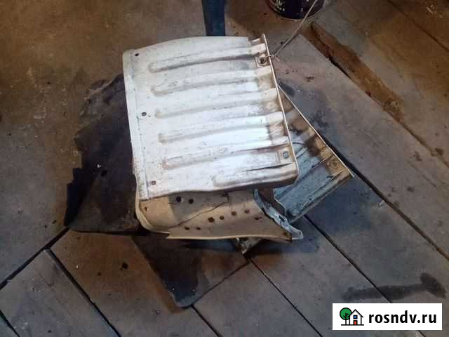 Крылья мазда бонго Белогорск - изображение 1