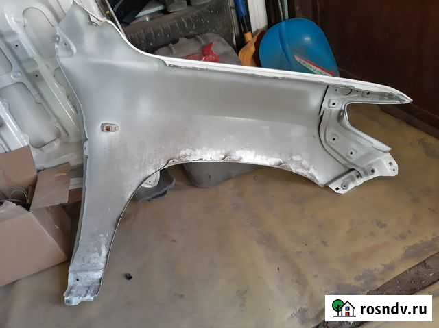 Крыло передние левое на toyota lc 200 Нефтеюганск - изображение 1