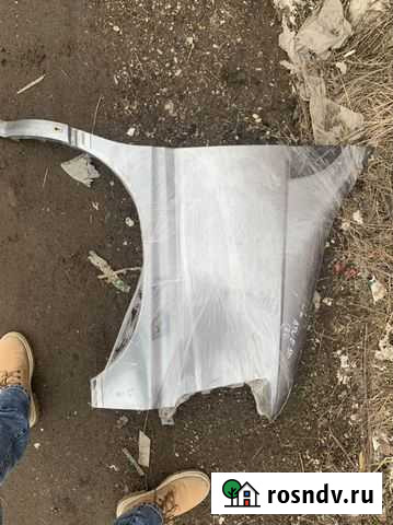 Крыло ниссан эльгранд е50 Вилючинск - изображение 1