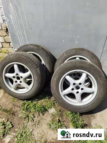 Шины диски и колеса на 15 летние Челябинск - изображение 1