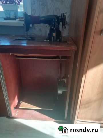 Швейная машинка ножная бу. Техника для дома Плеханово - изображение 1