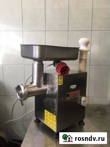 Профессиональная мясорубка Minerva а/e 12-05 Кировск - изображение 1