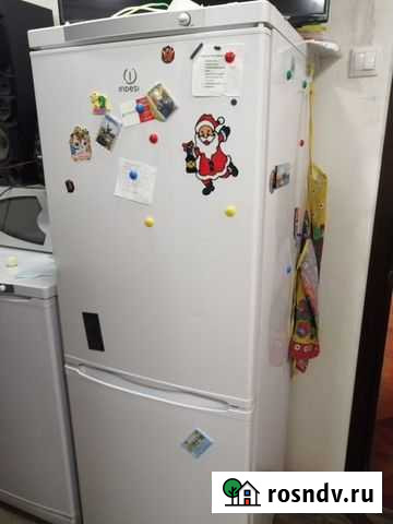 Холодильник бу indesit Ставрополь - изображение 1