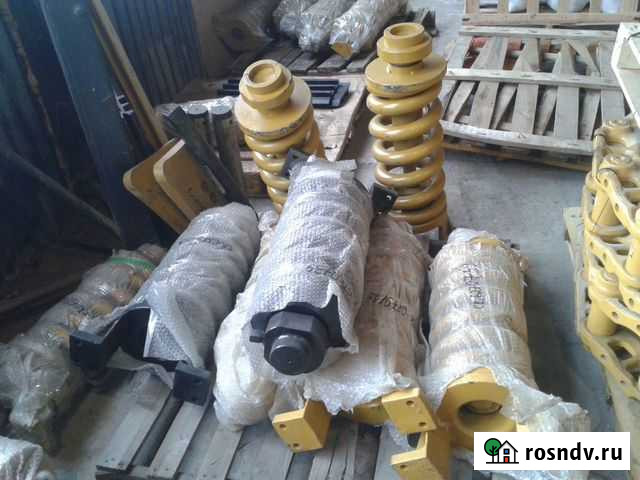 R210LC-7 Натяжитель гусеницы 81N6-14010 Кемерово - изображение 1