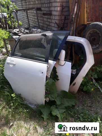 Двери Suzuki Liana 2002г Октябрьский - изображение 1