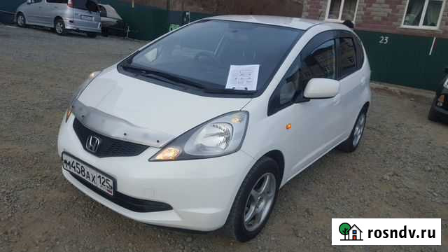 Прокат автомобиля Хонда Фит 2008 года Владивосток - изображение 1