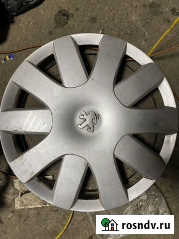 Колпакм Peguoet 14r Волхов - изображение 1