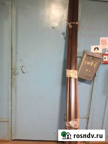 Плинтус новый пластик 6 штук длина 2 метр за Тарко-Сале - изображение 1