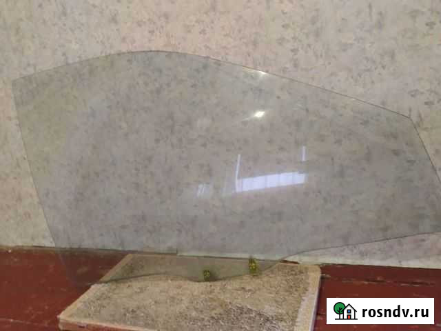 Стекло переднее правое. Пассажирское Светлый - изображение 1