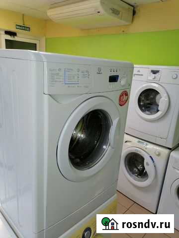 Indesit 5 кг. wise10. Доставка и гарантия Городец - изображение 1