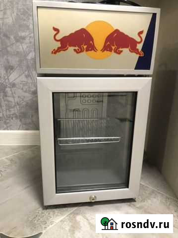 Минихолодильник RedBull Сургут - изображение 1