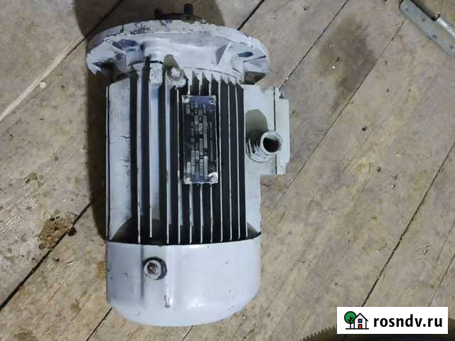 Электродвигатель бу 380 Костерево - изображение 1