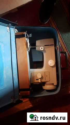 Швейная машина Чайка 132м Новомосковск - изображение 1