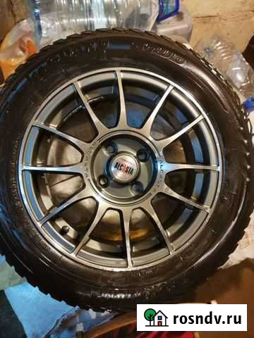 Продаю комплект зимних колёс на литых дисках Ярославль - изображение 1