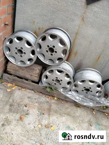 Продам оригинальные литые диски Мерседес w124 Белово - изображение 1