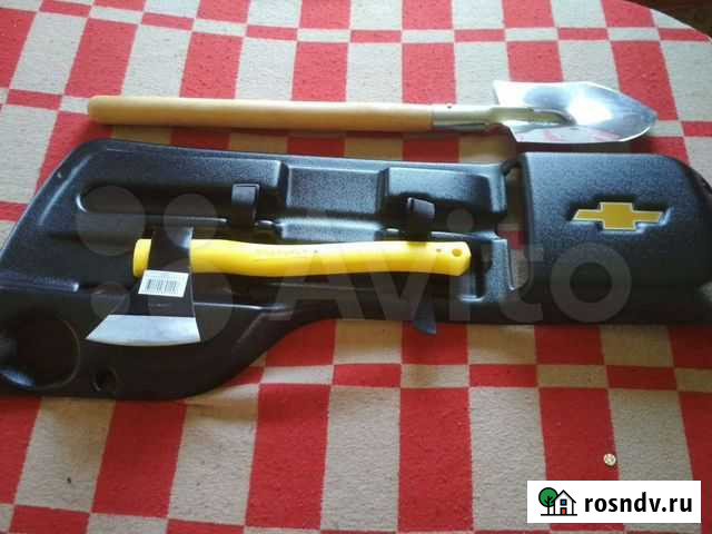 Топор с лопатой в футляре Chevrolet Niva иНива 214 Тольятти - изображение 1