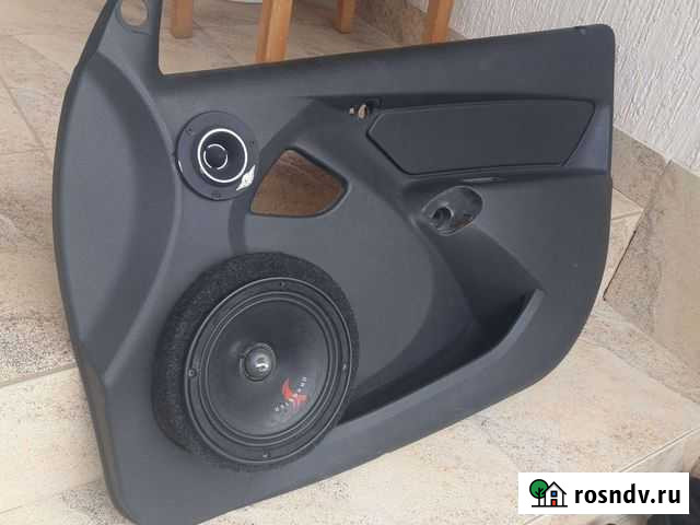 Дверные карты на Гранту и две колонки Грозный - изображение 1