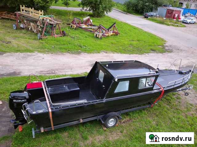 Моторная яхта Черная Жемчужина 100 лс, 8,2 м Горбунки - изображение 1