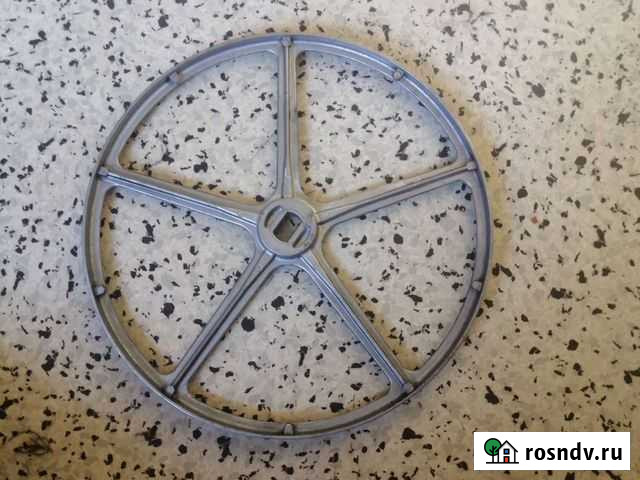 Шкив к стиральной машине индезит wisl 102 Курган - изображение 1