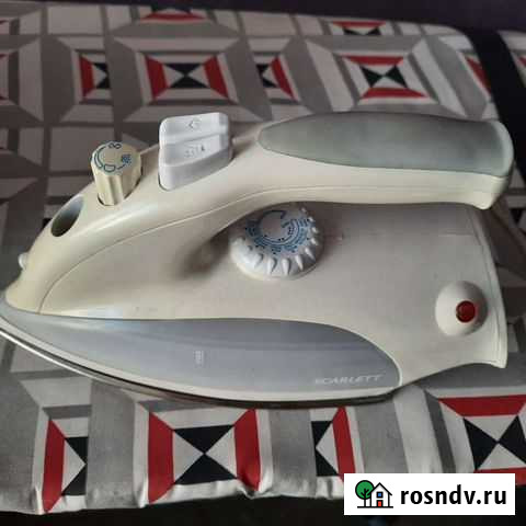 Продам Утюг Scarlett Саяногорск - изображение 1