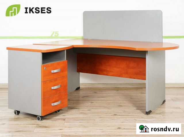 Стол офисный с тумбой. Berlin Санкт-Петербург - изображение 1