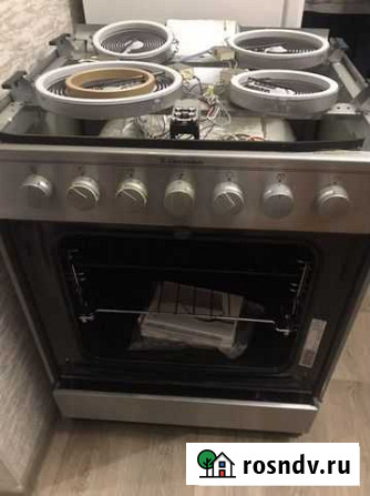 Плита элек-ая Electrolux EKC601503 (на запчасти) Ульяновск - изображение 1