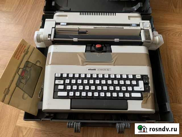 Портативная пишущая машинка Olivetti Lexikon 82 Рязань - изображение 1