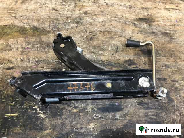 Домкрат штатный Peugeot 206 Арт. 77376 Калуга - изображение 1