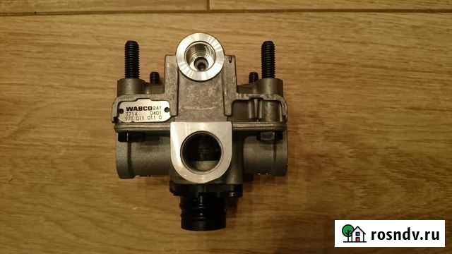 Ускорительный клапан Wabco 9730110110 Ивантеевка - изображение 1