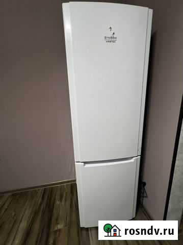 Холодильник hotpoint-ariston Соликамск - изображение 1