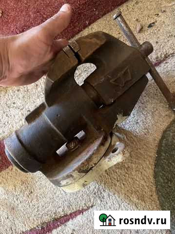 Тиски СССР 1961 года выпуска Новочеркасск - изображение 1