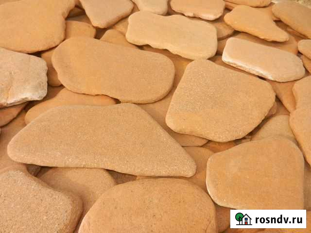 Песчаник галтованный желтый Юрга - изображение 1