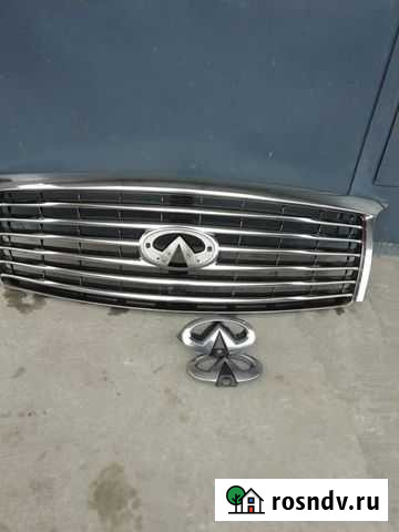 Решетка радиатора Infiniti qx56 Путевка - изображение 1