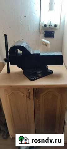 Тиски слесарные (большие) Озерск - изображение 1