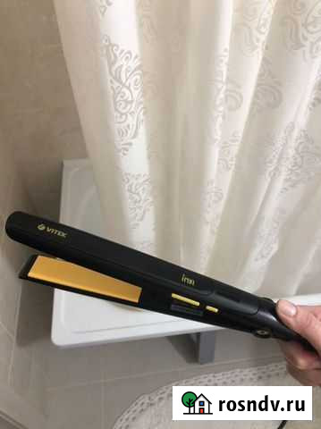 Выпрямитель для волос vitek Старый Оскол - изображение 1