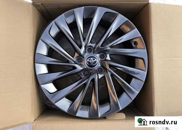 R18 Toyota / Lexus стильные новые диски 5x114.3 Челябинск - изображение 1