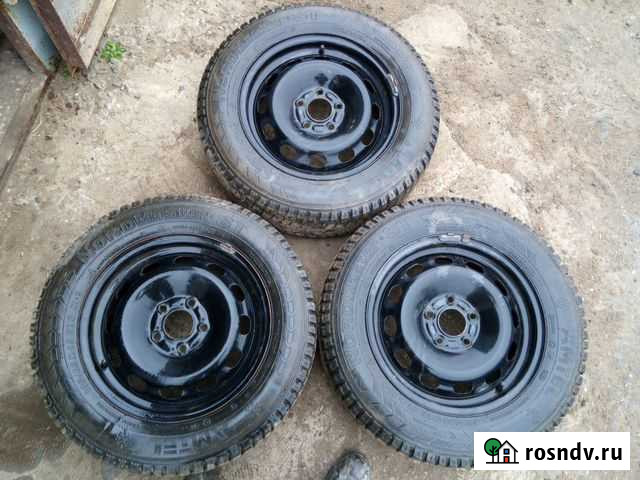 Зимние колеса на дисках 195/65 R15 на Форд Фокус 2 Астрахань - изображение 1