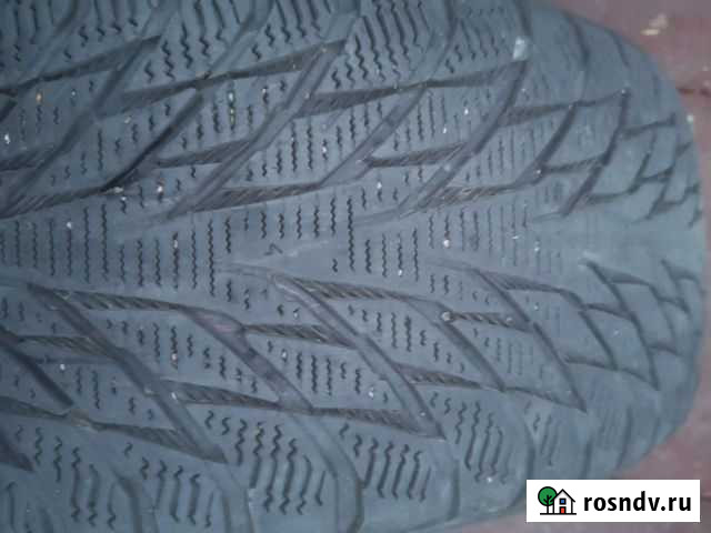 Nokian 215/55 R17 Виллози - изображение 1
