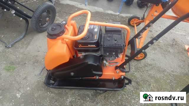 Виброплита 95 кг 28кН 68х46 Шумиха - изображение 1