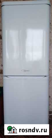 Холодильник Ariston (нерабочий) Бузулук - изображение 1